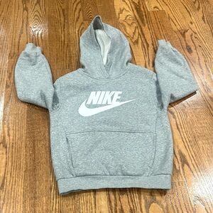 Nike hoodie sir m kids 10/12 like new